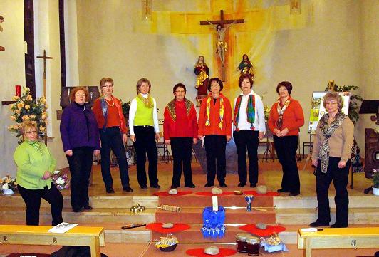 Die Weltgebetstagsgruppe von Gau-Weinheim (von links): Karin Glaser, Rosemarie Zöller, Pia Krämer, Gaby Lehmann, Eliane Felsch, Gisela Müller, Angelika Gasch, Monika Frondorf, Marita Gottschlich